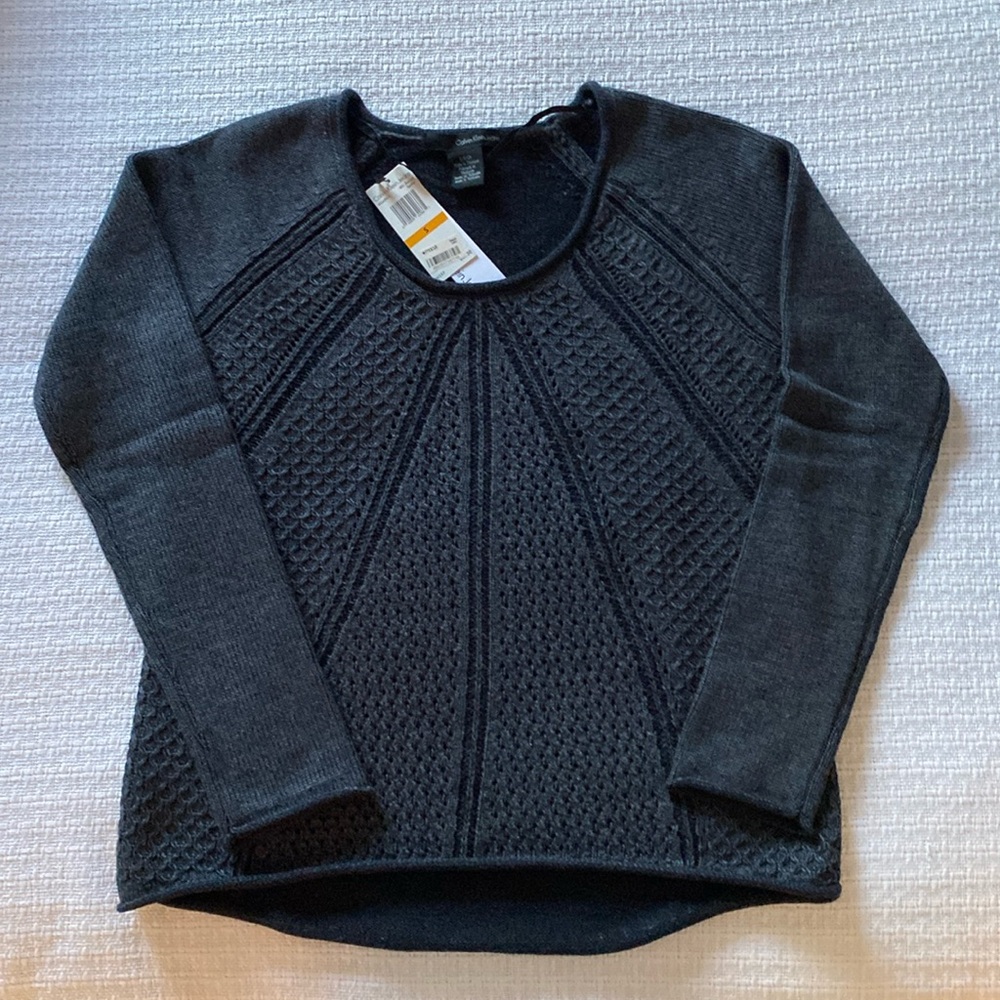 Calvin Klein gray scoop neck sweater, NWT.